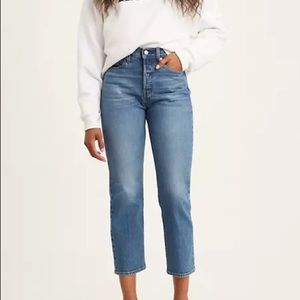 Levi wedgie straight jeans